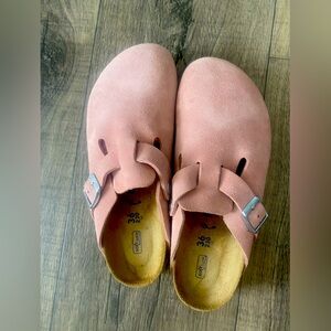 Birkenstock Boston Clogs, Pink Clay Suede, sz 36